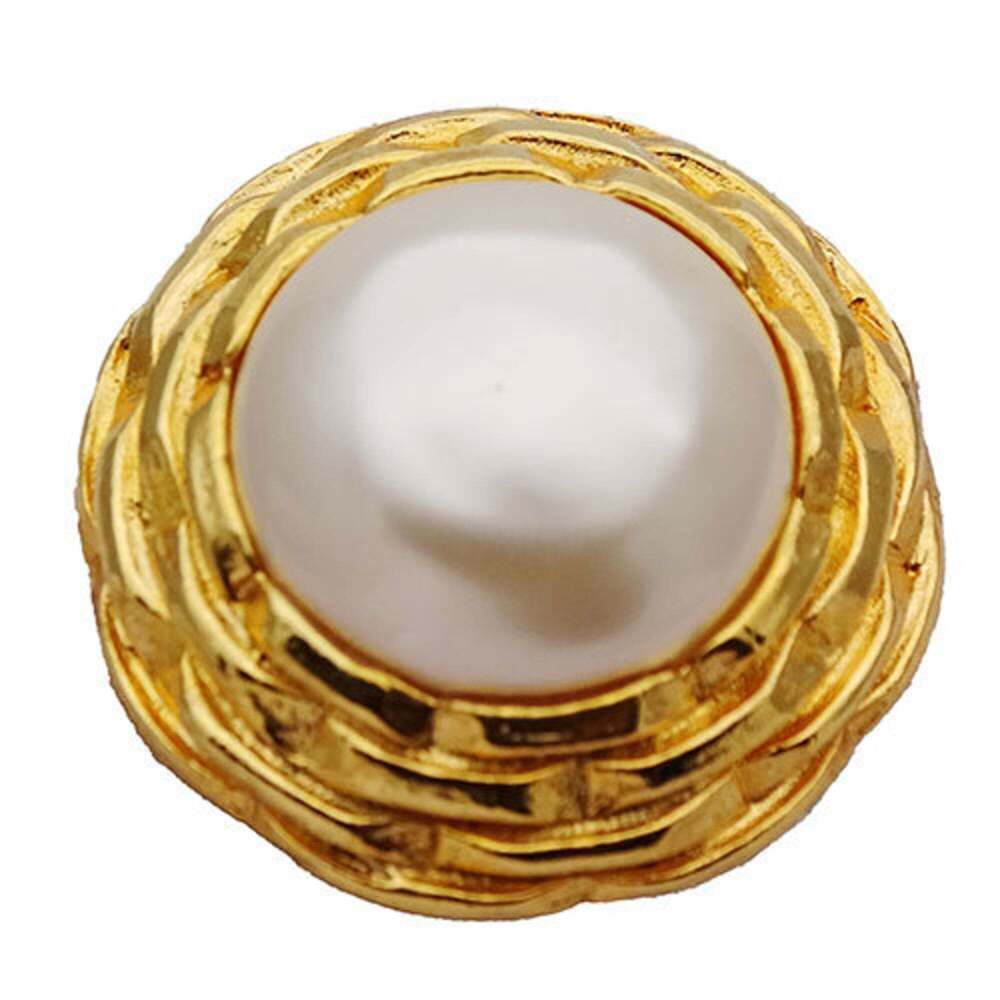 CHANEL Gold Pearl Earrings - Picture 8 of 11